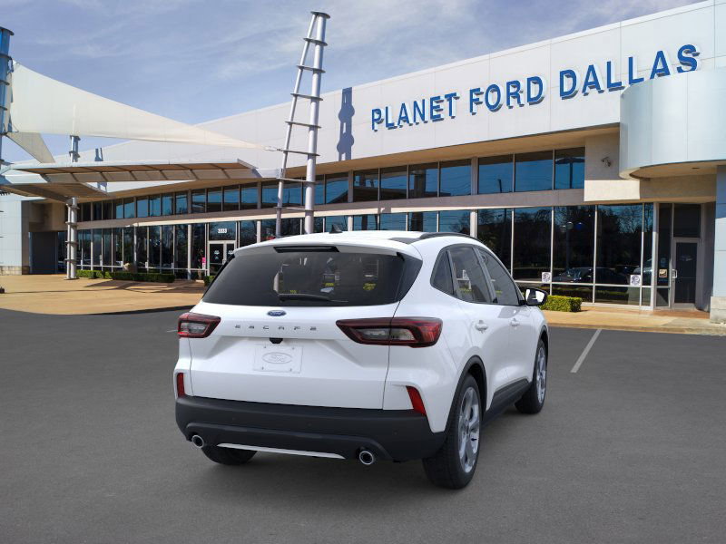 2025 Ford Escape ST-Line photo 8
