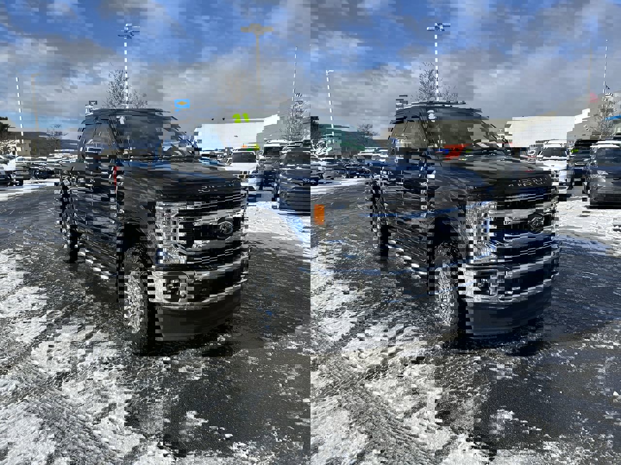 2021 Ford F-250 Super Duty XLT's photo