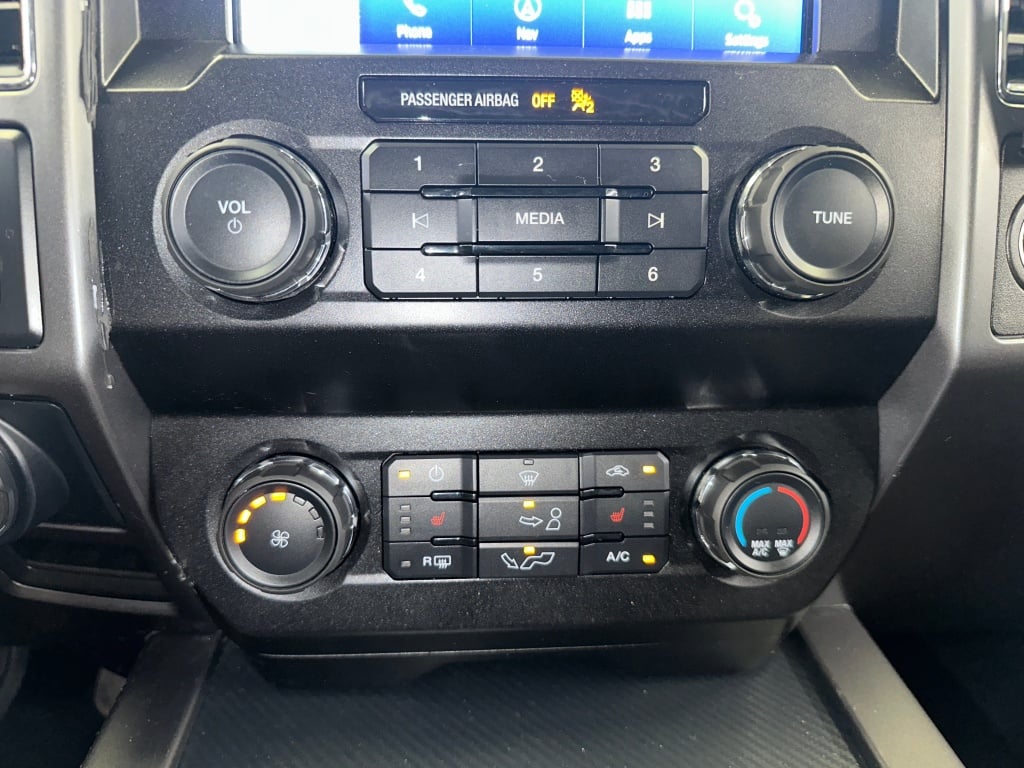 2019 Ford F-150 XLT photo 11