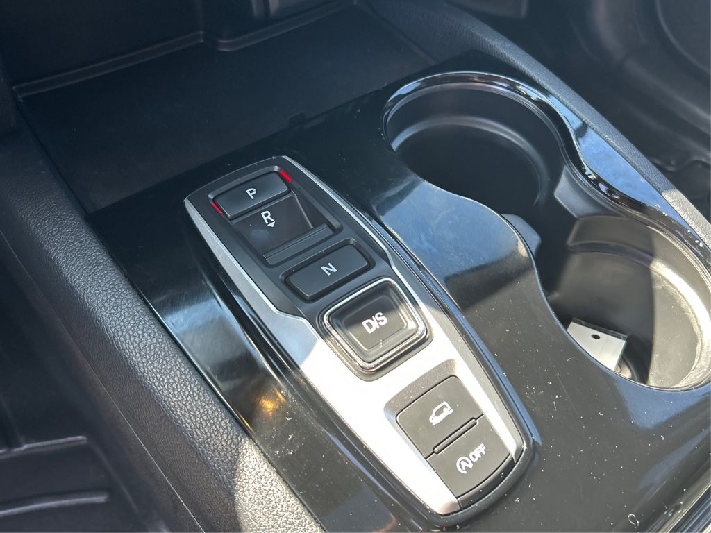 2017 Honda Pilot Elite photo 34