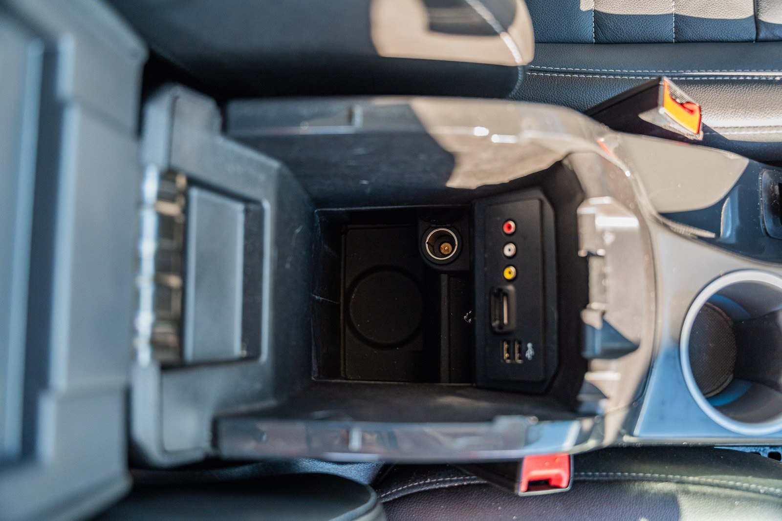 2014 Ford Escape Titanium photo 11