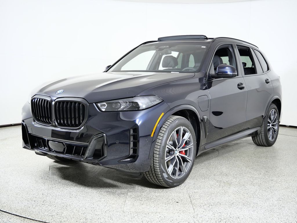2026 BMW X5 M50i's photo