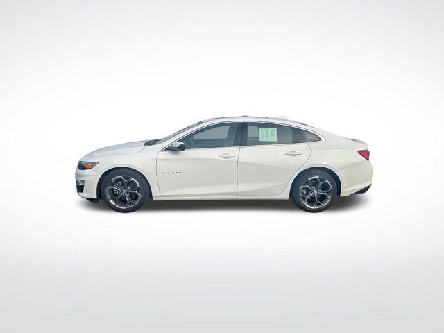 2023 Chevrolet Malibu 1LT photo 2