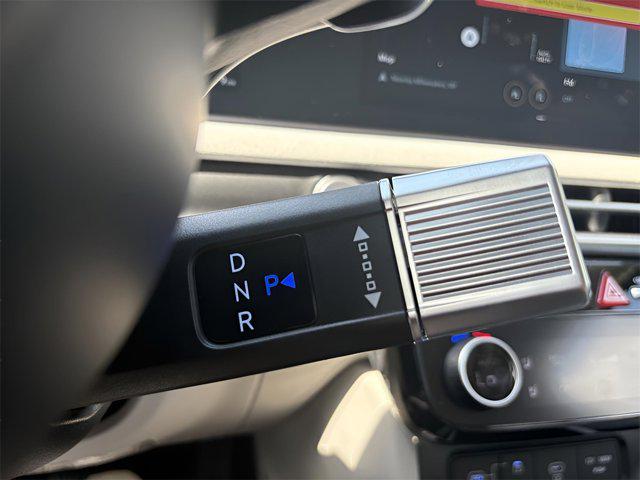 2025 Hyundai Tucson Hybrid Limited photo 12
