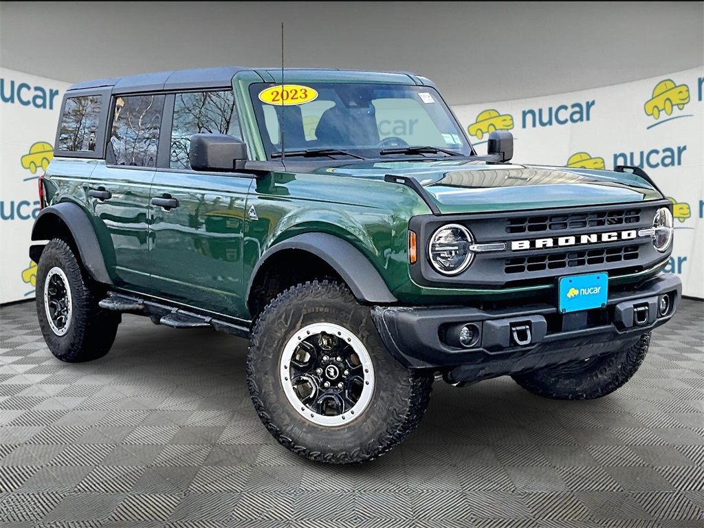 2023 Ford Bronco 4-Door Black Diamond