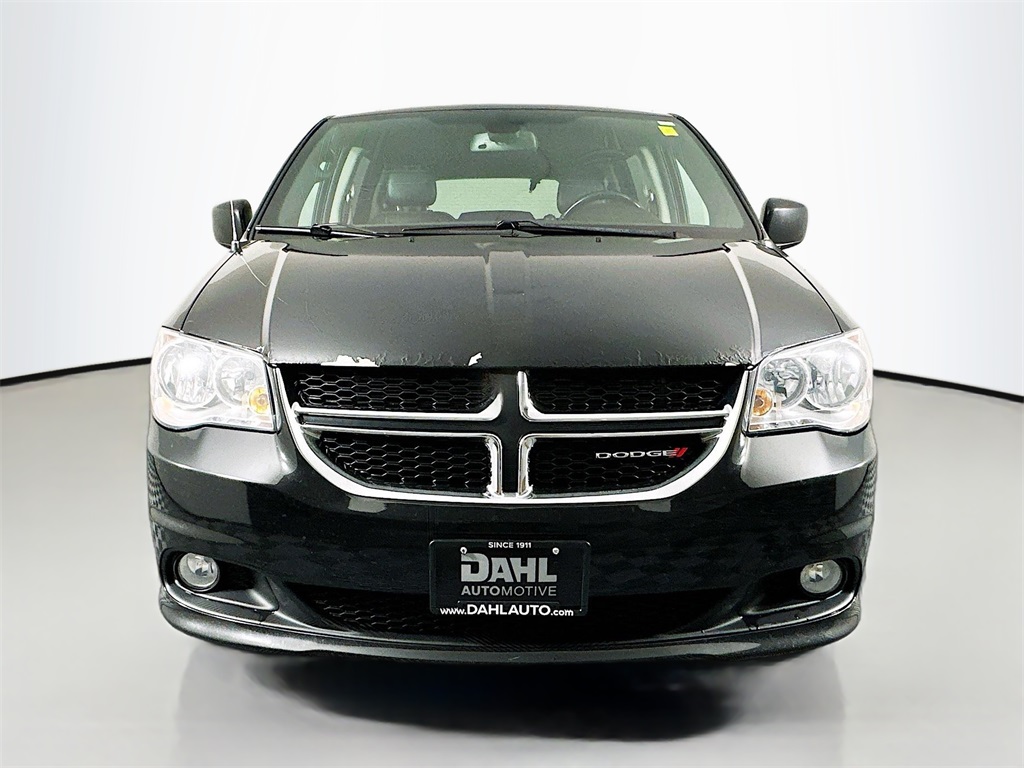 Used 2018 Dodge Grand Caravan SXT with VIN 2C4RDGCG5JR282091 for sale in Winona, Minnesota
