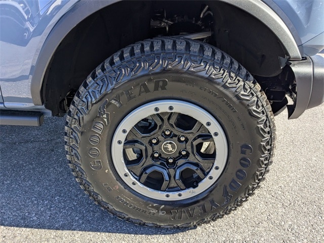2024 Ford Bronco Black Diamond photo 11