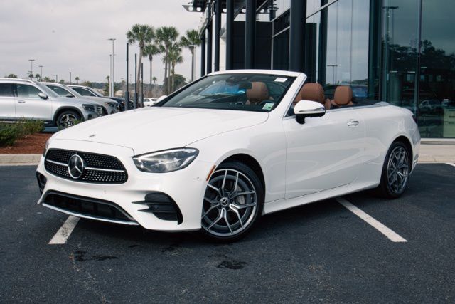 2023 Mercedes-Benz E-Class E450's photo