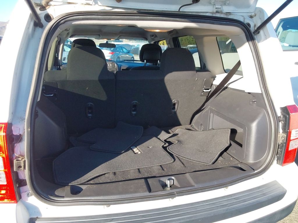 2015 Jeep Patriot Sport photo 4