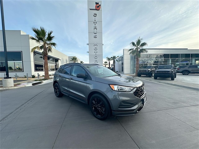 2024 Ford Edge SE's photo