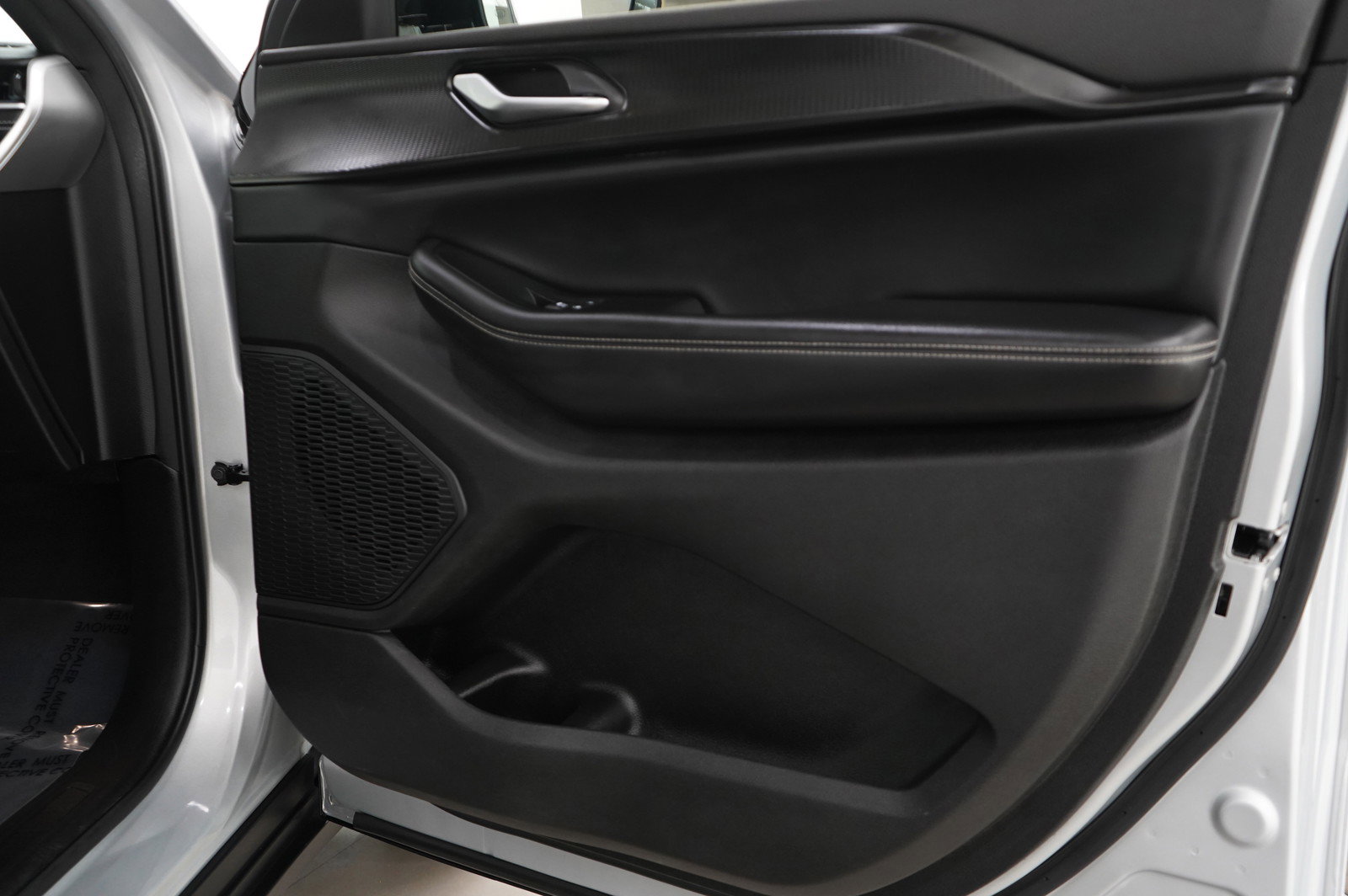 2023 Jeep Grand Cherokee Altitude photo 8