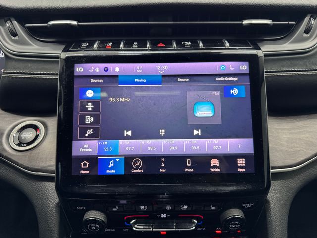 2021 Jeep Grand Cherokee Limited photo 25