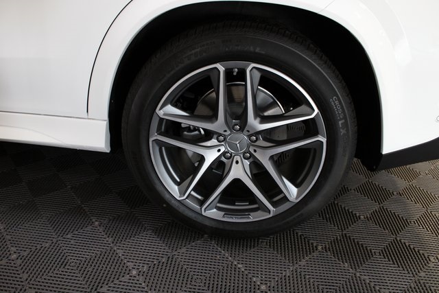 2025 Mercedes Benz GLE AMG 53 4MATIC photo 11