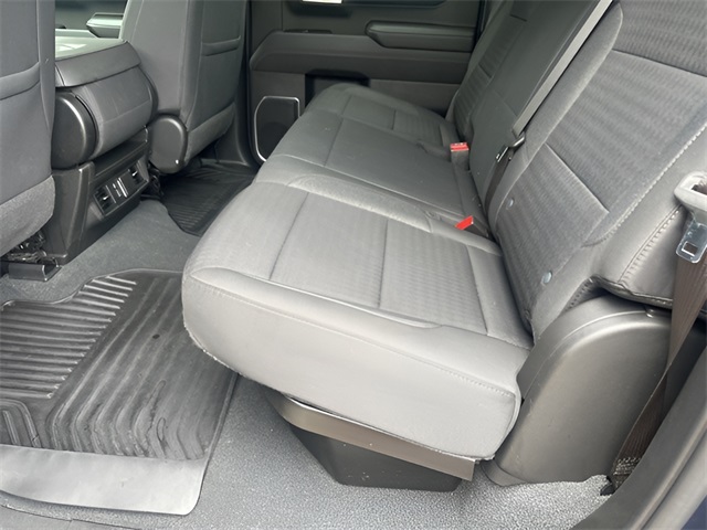 2022 Chevrolet Silverado LT 1500 photo 28