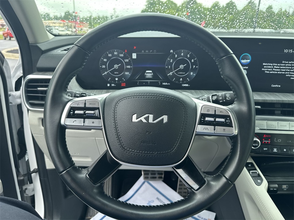 2024 Kia Telluride SX photo 19