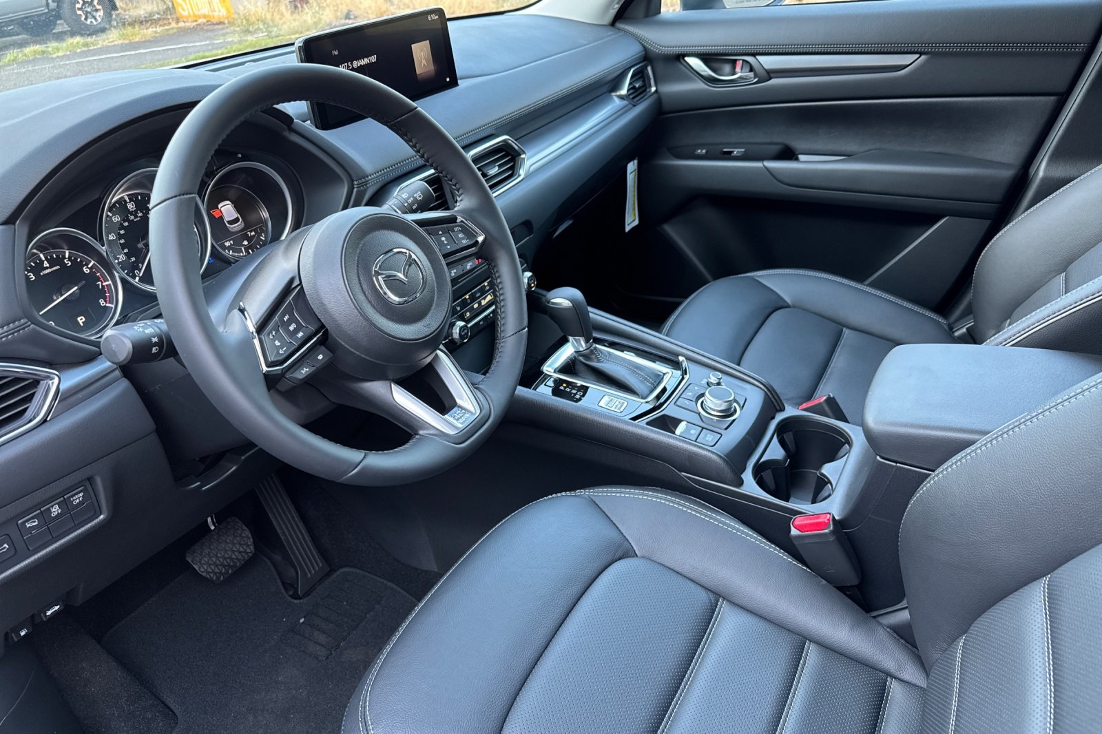 2025 Mazda CX-5 2.5 S Preferred photo 7