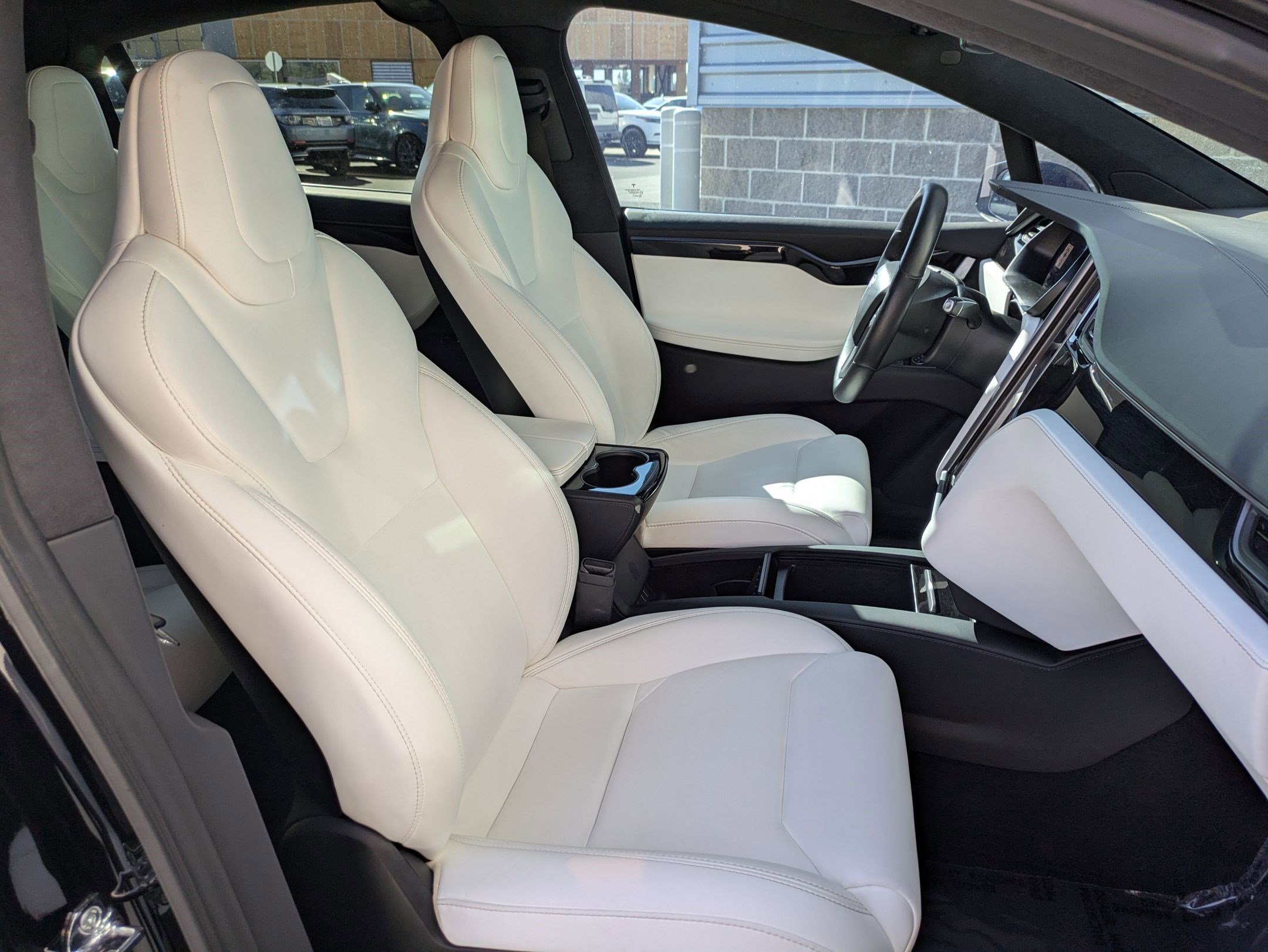2018 Tesla Model X 100D photo 27