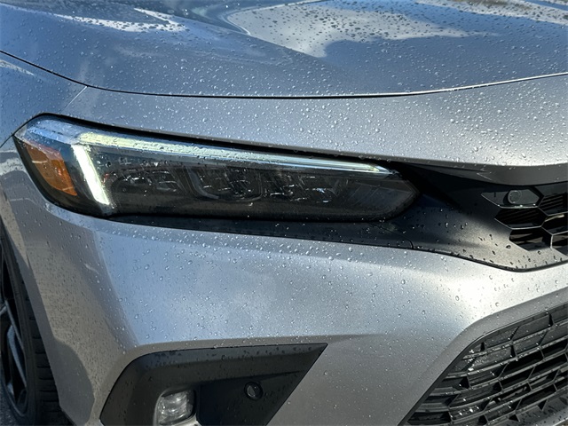 2023 Honda Civic Sport Touring photo 3