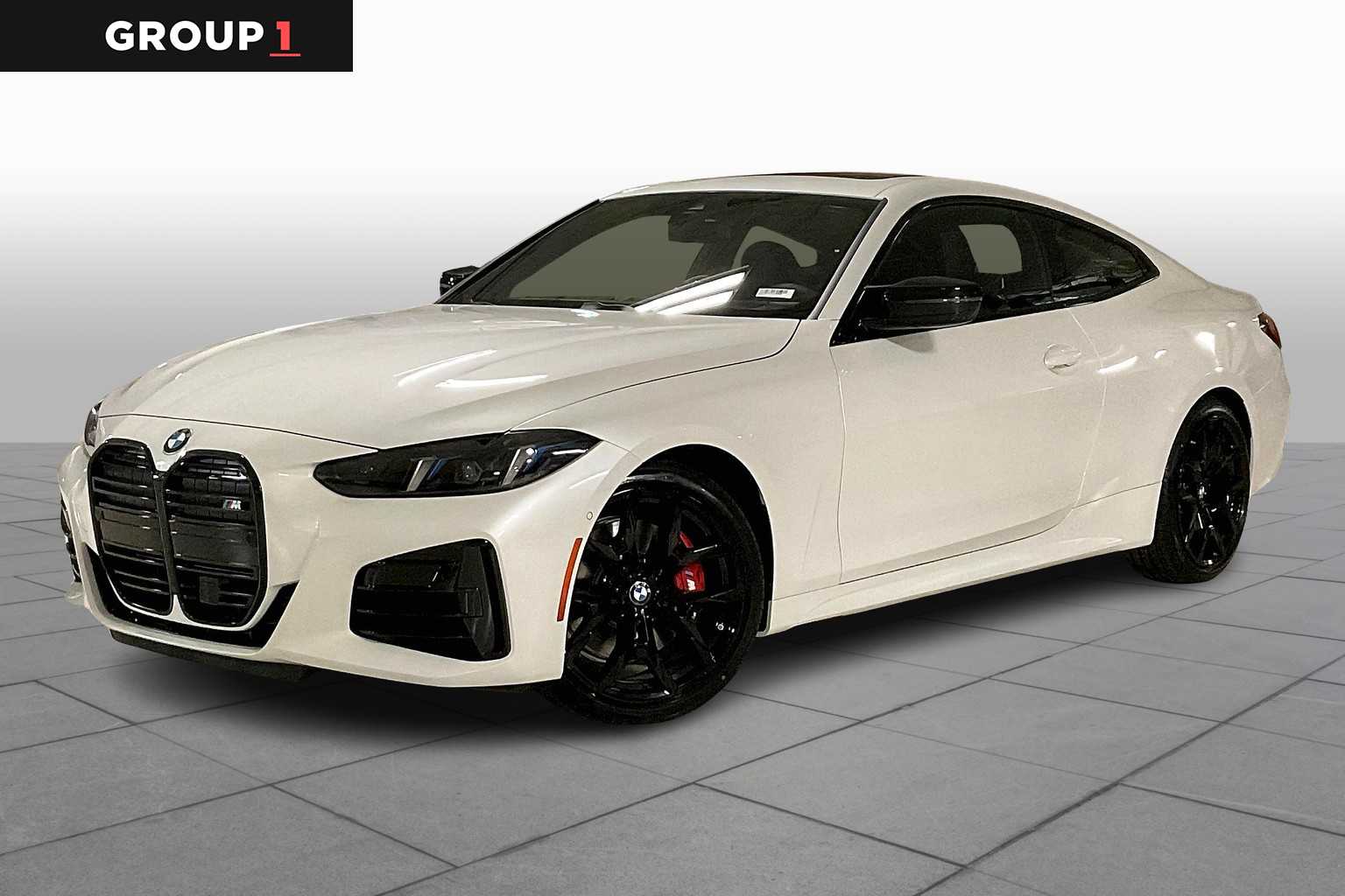 2026 BMW 4 Series M440i's photo