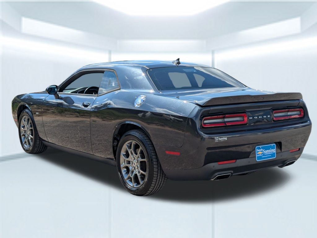 2017 Dodge Challenger GT photo 3