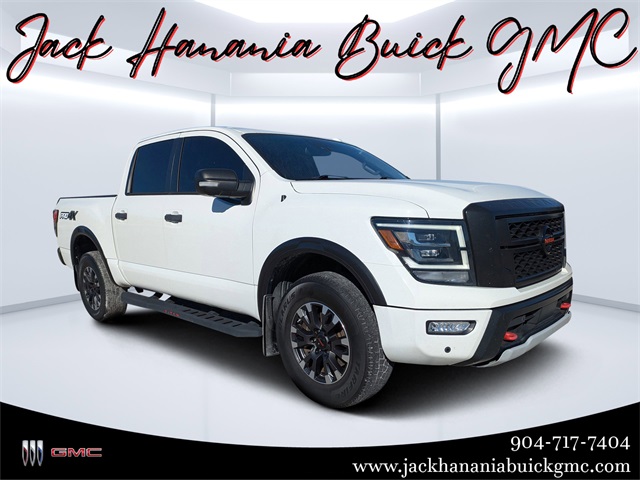 2021 Nissan Titan PRO-4X's photo