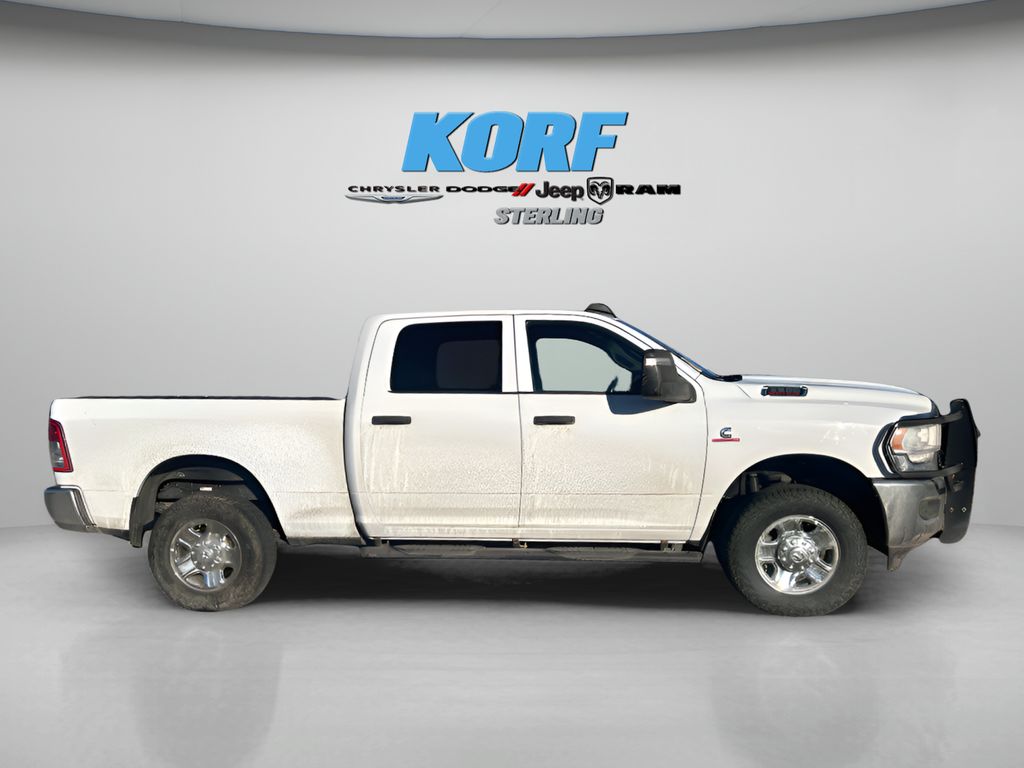2023 Ram 3500 Tradesman photo 4