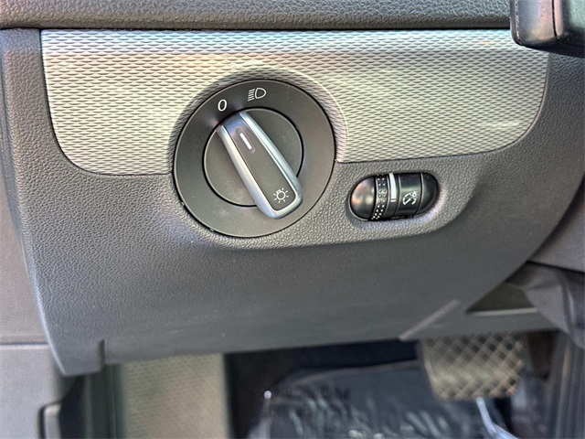 2015 Volkswagen Jetta 1.8T SE photo 28