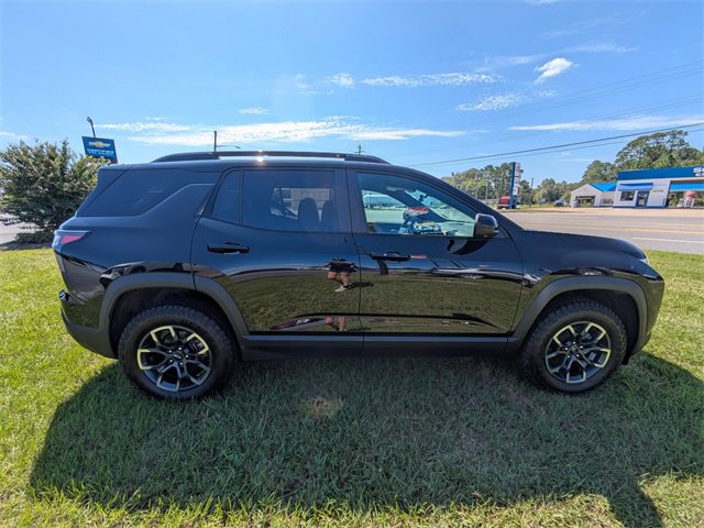2026 Chevrolet Equinox ACTIV photo 3