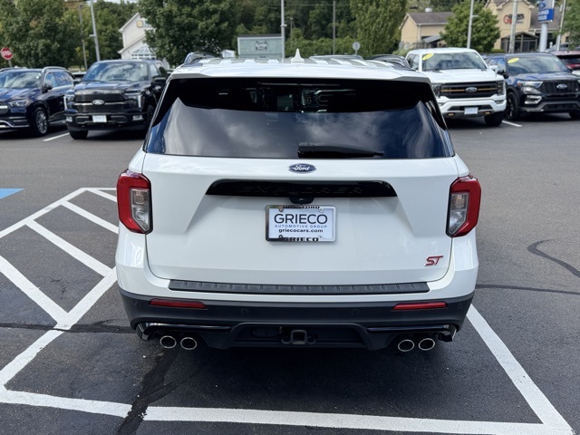 2020 Ford Explorer ST photo 4