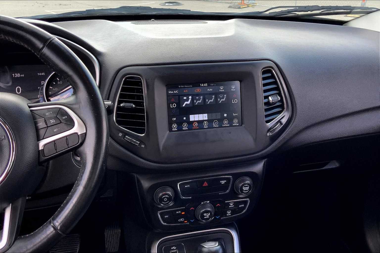 2018 Jeep Compass Latitude photo 6