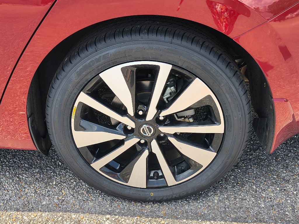 2022 Nissan Sentra SV photo 4
