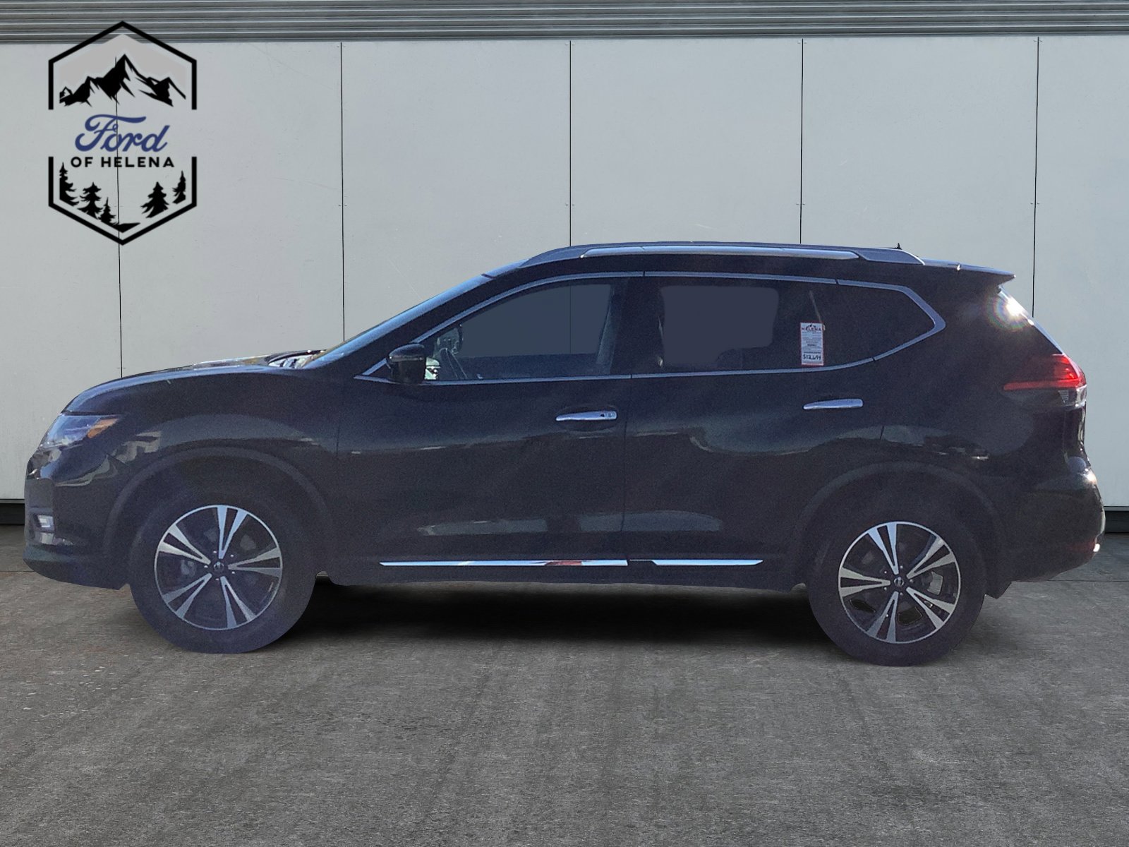 Used 2017 Nissan Rogue SL with VIN JN8AT2MV9HW020208 for sale in Helena, MT