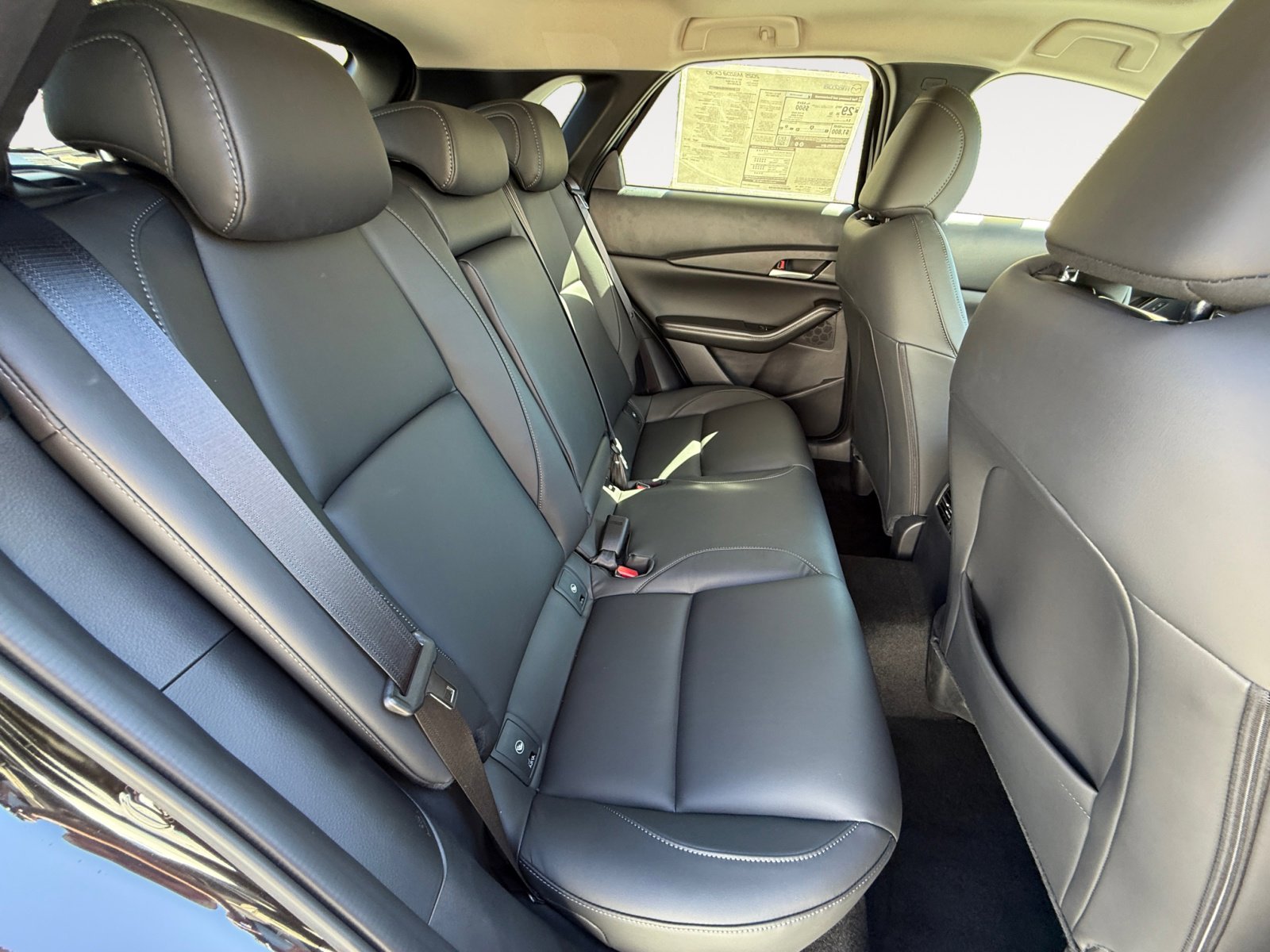 2025 Mazda CX-30 2.5 S Preferred photo 18