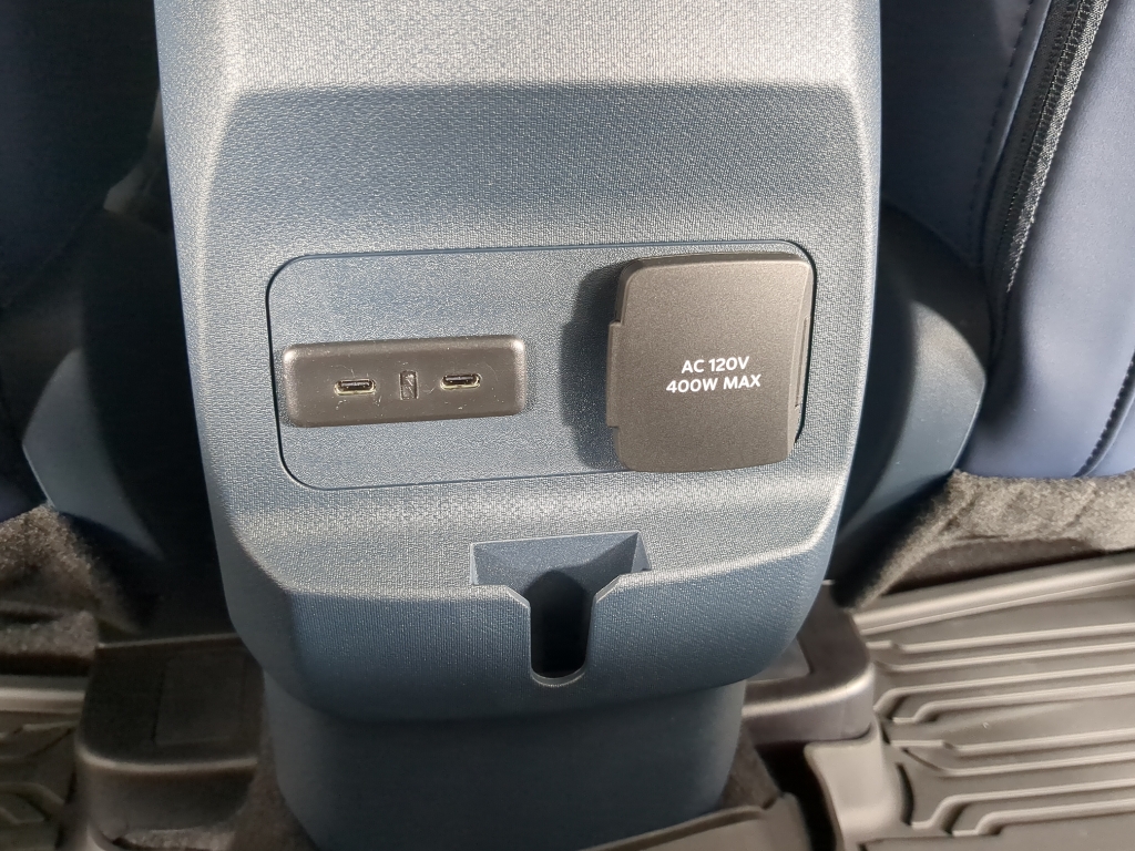 2025 Ford Maverick Lariat photo 20