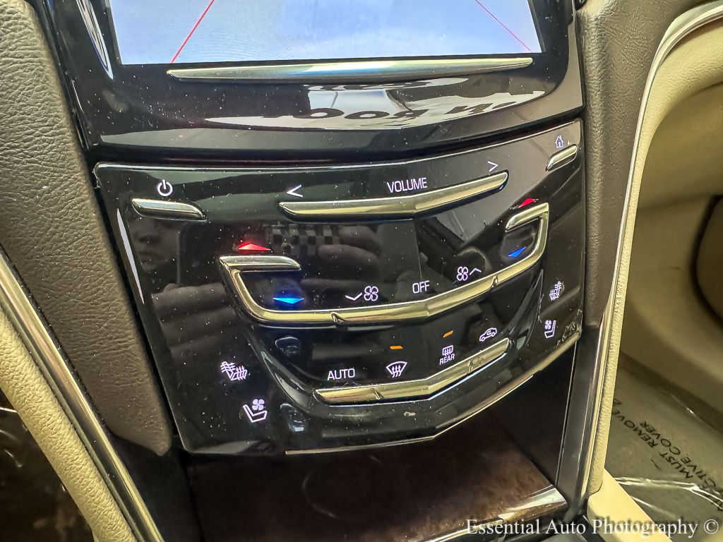 2013 CADILLAC XTS - Image 21