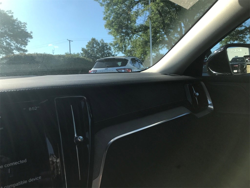 2021 Volvo S60 Inscription photo 20