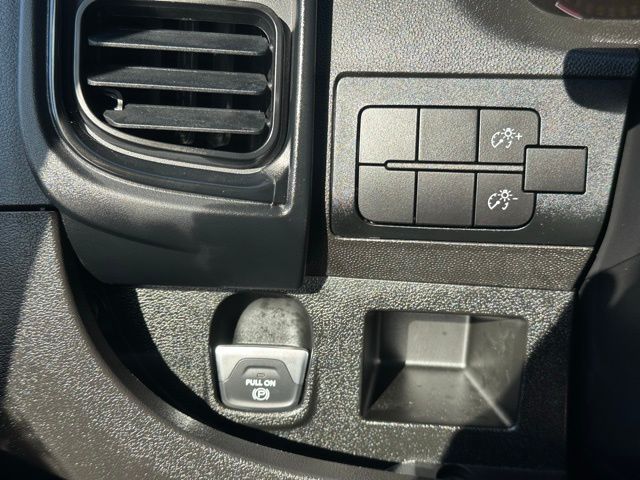 2025 Ram ProMaster 1500 Tradesman photo 18