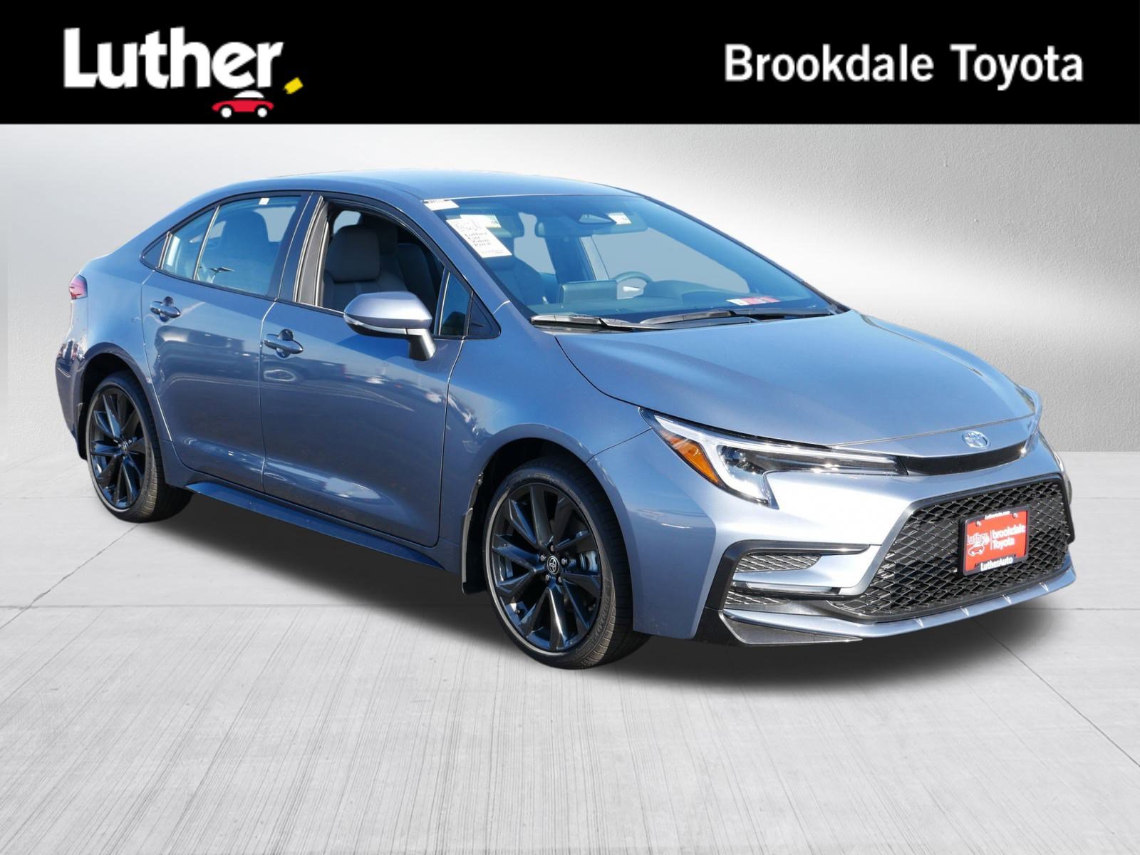 2025 Toyota Corolla SE's photo