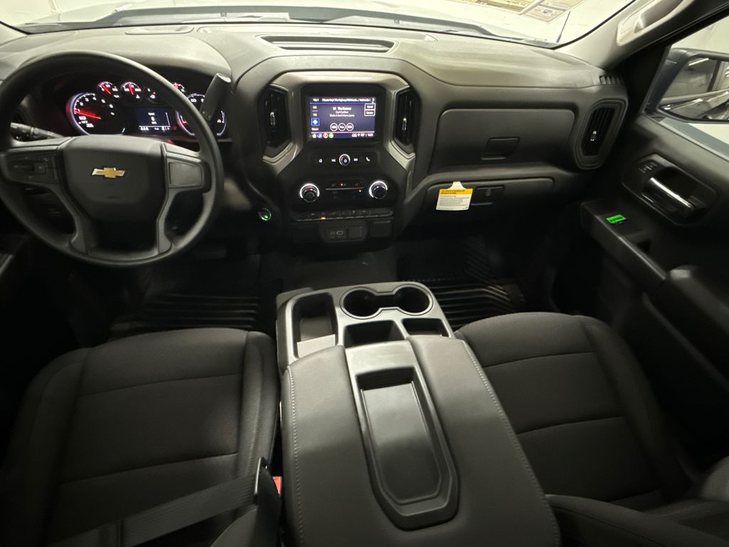 2025 Chevrolet Silverado 1500 Custom photo 20