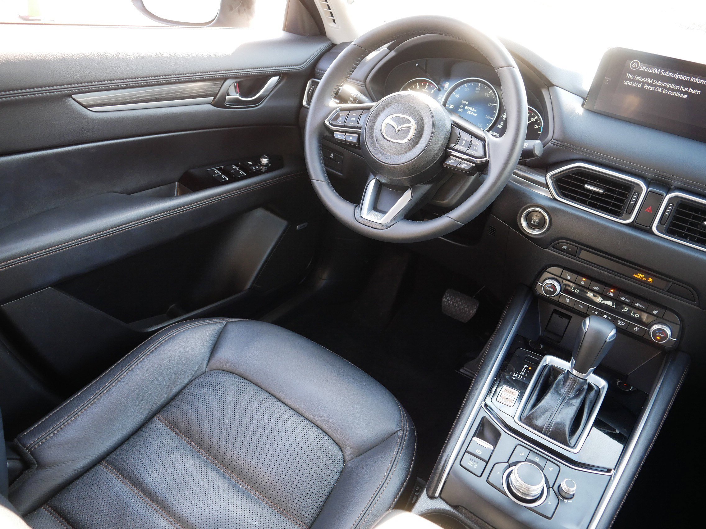 2023 Mazda CX-5 2.5 Premium Plus photo 9