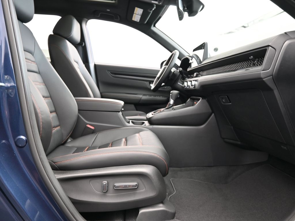 2026 Honda CR-V Hybrid Sport-L photo 32