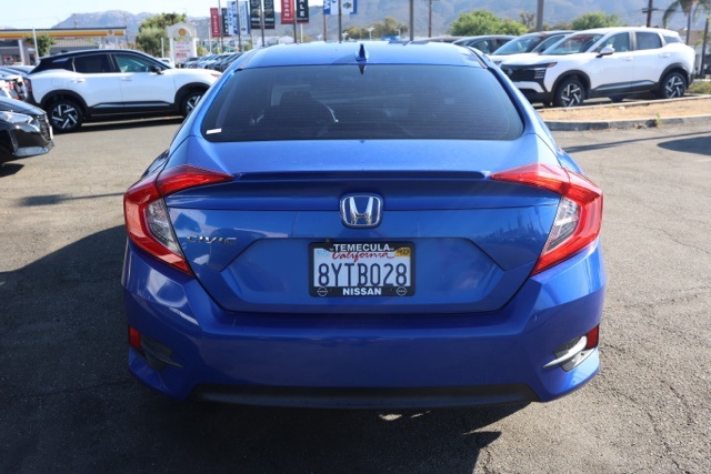 2017 Honda Civic EX-T photo 4