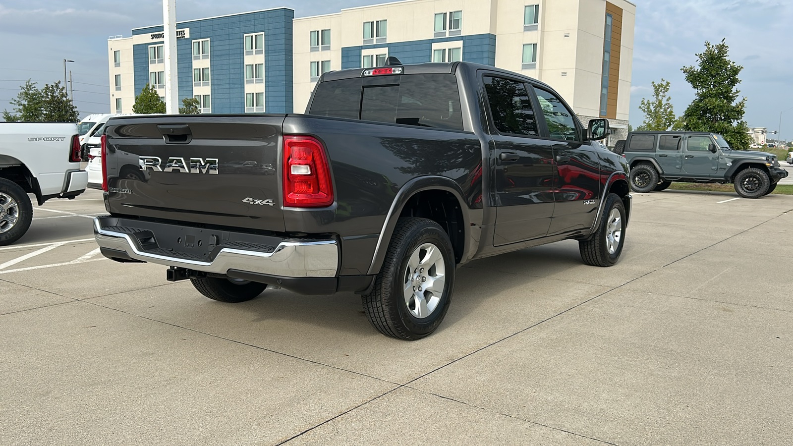 2025 Ram 1500 Big Horn Lone Star photo 3