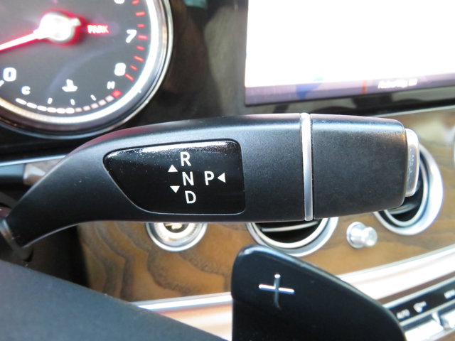 2018 Mercedes Benz E 300 photo 28