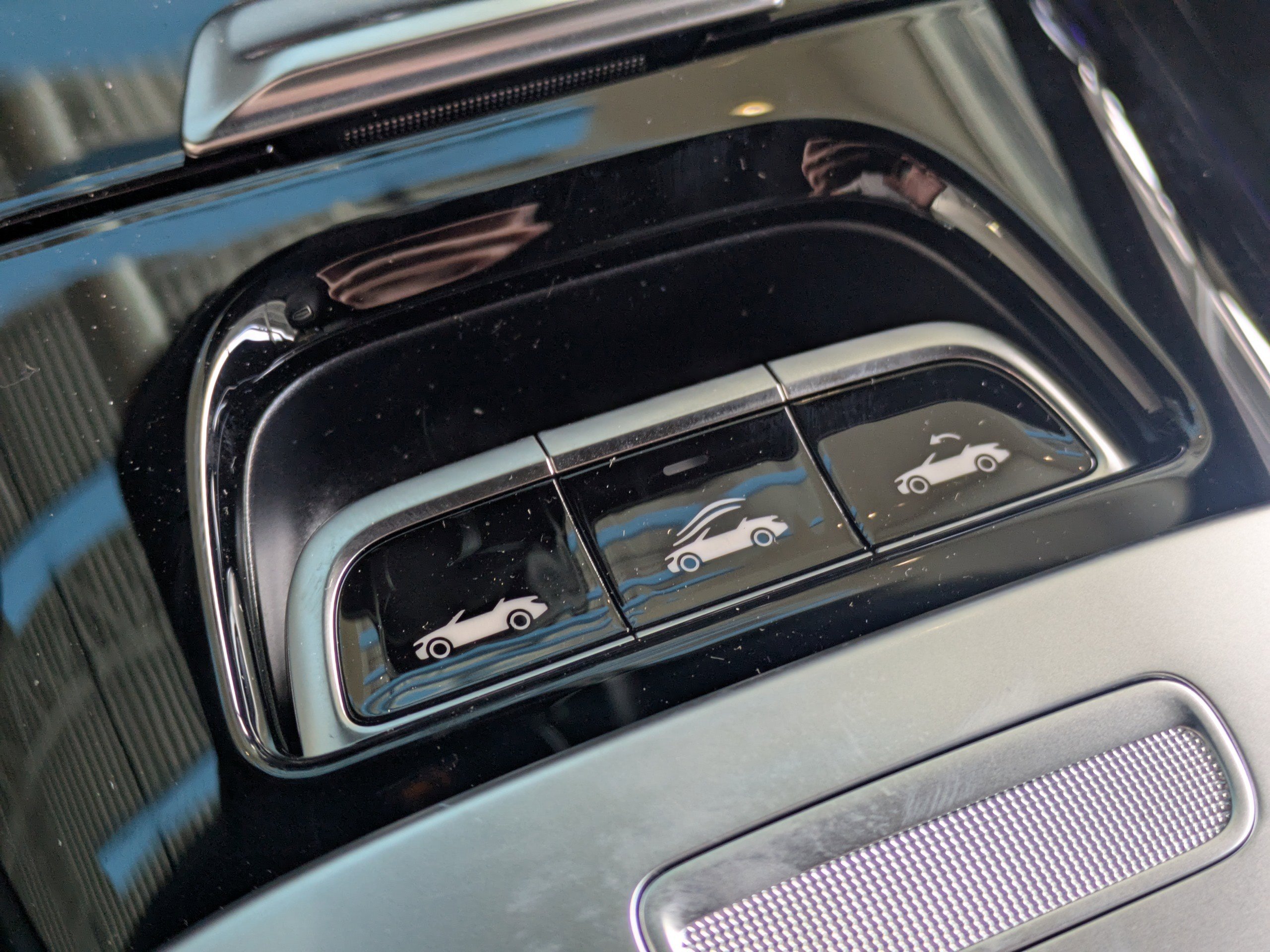 2026 Mercedes Benz CLE AMG 53 4MATIC Cabriolet photo 4