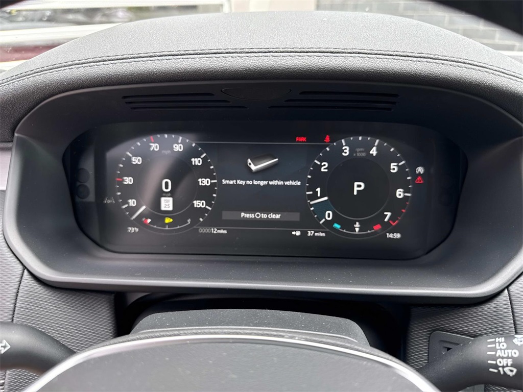 2025 Land Rover Discovery SE photo 30