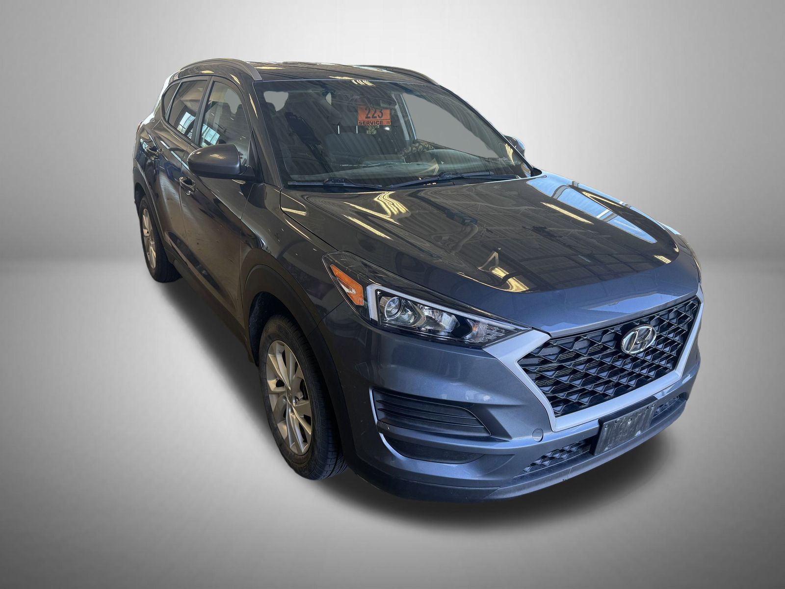 2021 Hyundai Tucson Value photo 2