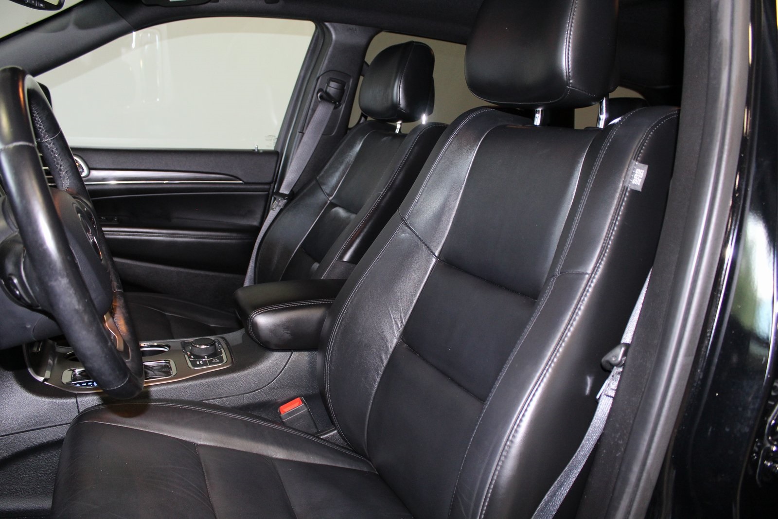 2020 Jeep Grand Cherokee Limited photo 6