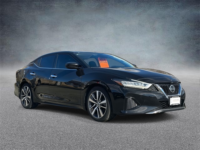 2020 Nissan Maxima S's photo