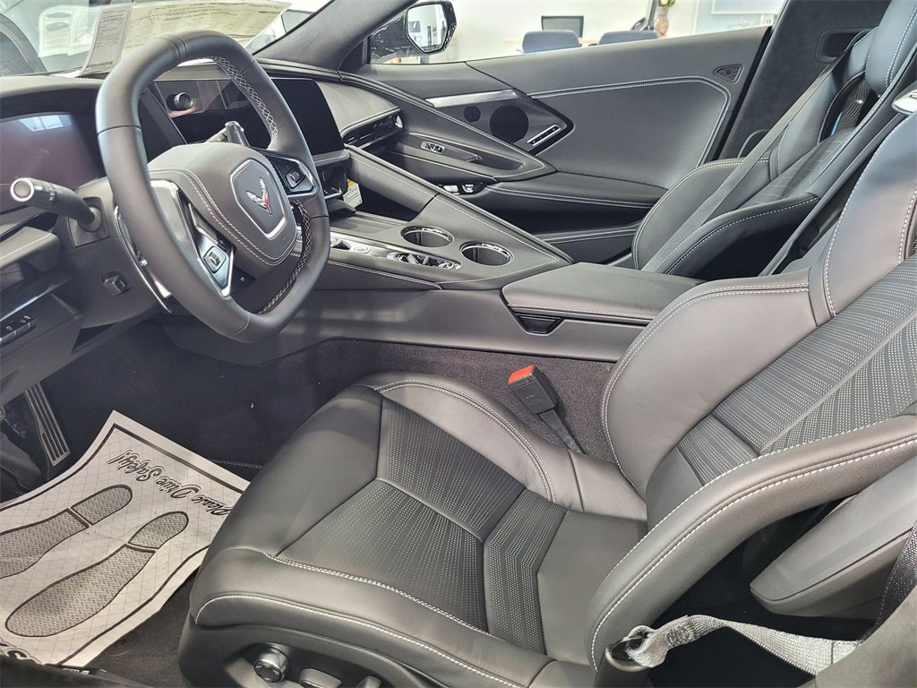 2026 Chevrolet Corvette Stingray 3LT photo 7